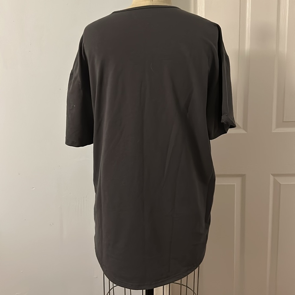 BYLT Premium Basics Drop Cut Shirt - Picture 3 of 7